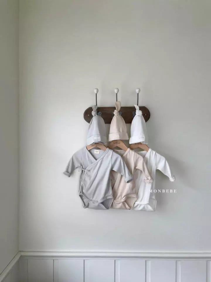 Petit Bodysuit with Bonnet